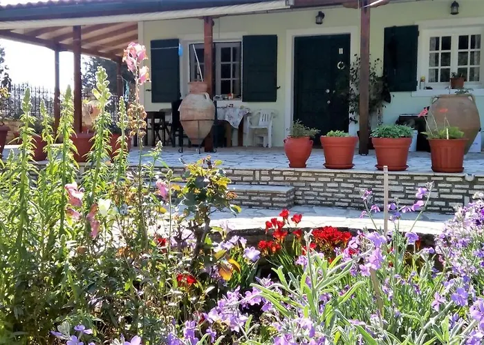 Olive Garden, Kastanida - Paxoi * Gaios