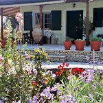 Olive Garden, Kastanida - Paxoi * Gáios