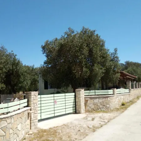 Olive Garden, Kastanida - Paxoi アパート